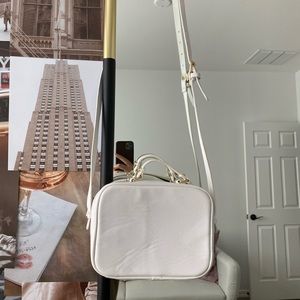 White Zara crossbody bag